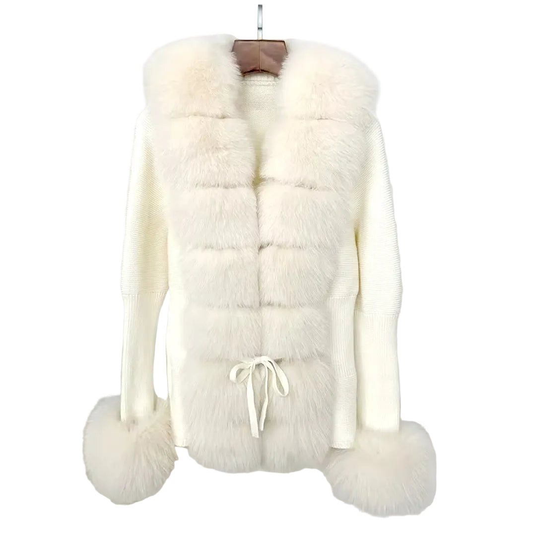 𝐿𝑢𝑥𝑢𝑟𝑦 𝐹𝑎𝑢𝑥 𝐹𝑢𝑟 𝐶𝑎𝑟𝑑𝑖𝑔𝑎𝑛 - 𝑊ℎ𝑖𝑡𝑒